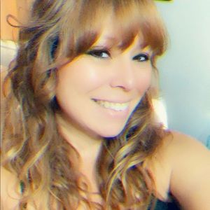 Meet your Posher, Michele